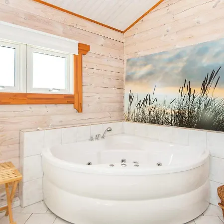 8 Person Holiday In Дом отдыха Хеммет