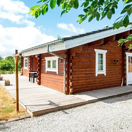 8 Person Holiday In *