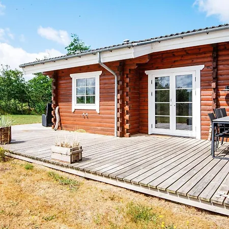 8 Person Holiday In *