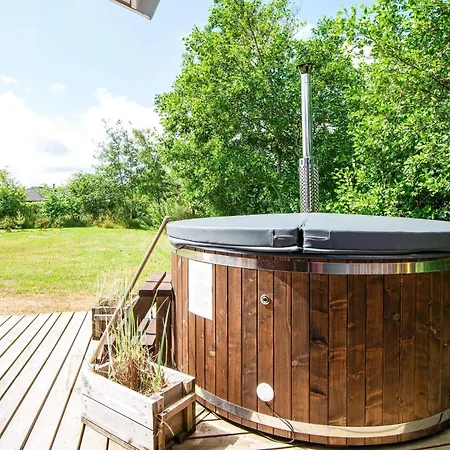 8 Person Holiday In Дом отдыха *