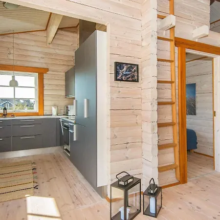 8 Person Holiday In Хеммет