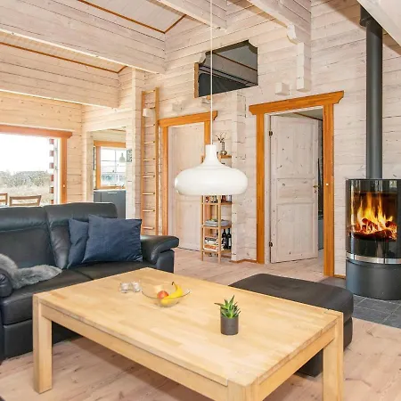 8 Person Holiday In Хеммет