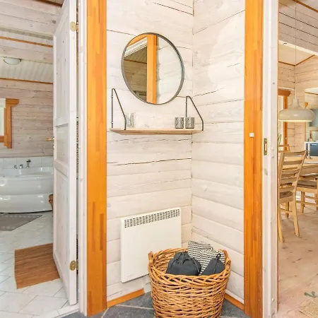 8 Person Holiday In Дом отдыха *